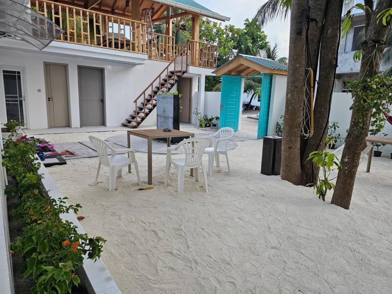 Aqua Heaven Inn Mathiveri Exterior photo